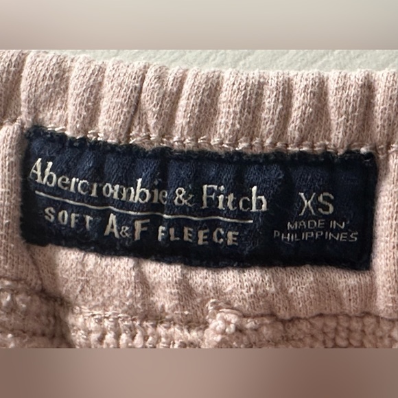 Abercrombie & Fitch| Pink Sweat Pants - Picture 3 of 3
